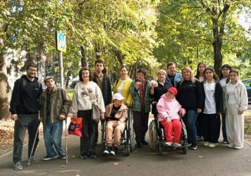 Третья неделя в Центре дневного пребывания: солнце, кормушки и новые навыки